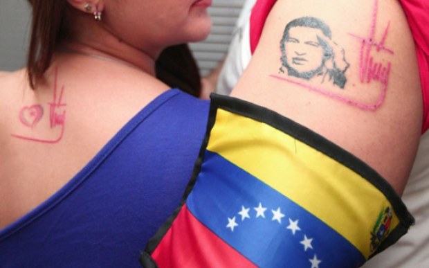 firma_chavez_tatuaje